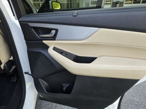 Certified 2023 Acura MDX FWD w/ Technology Package image 17