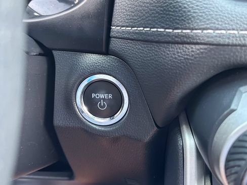 Used 2025 Toyota RAV4 XLE AWD/4WD image 26
