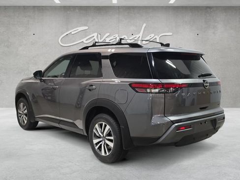 New 2026 Nissan Pathfinder SL FWD image 14