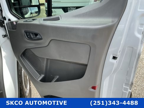 Used 2020 Ford Transit 250 Low Roof RWD image 12