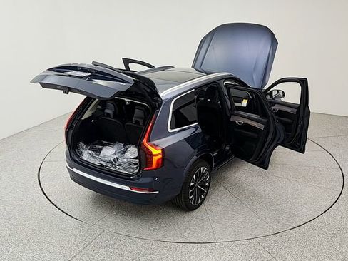 New 2026 Volvo XC90 T8 Ultra w/ Lounge Package image 53