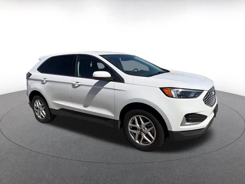 Used 2023 Ford Edge SEL AWD/4WD image 2