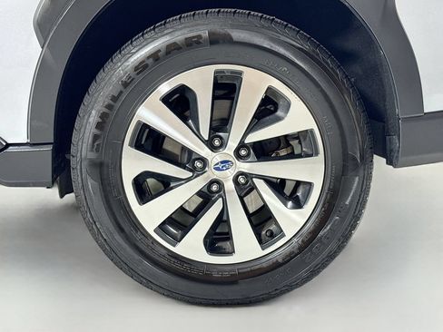 Used 2023 Subaru Outback Premium AWD/4WD image 8