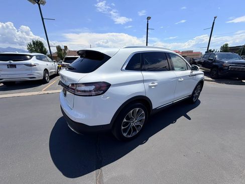Used 2023 Lincoln Nautilus Reserve w/ Equipment Group 201A AWD/4WD image 4