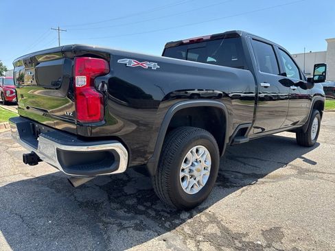 Used 2023 Chevrolet Silverado 2500 LTZ w/ LTZ Plus Package AWD/4WD image 4