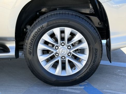 Certified 2023 Lexus GX 460 Premium w/ Premium Plus Package image 14