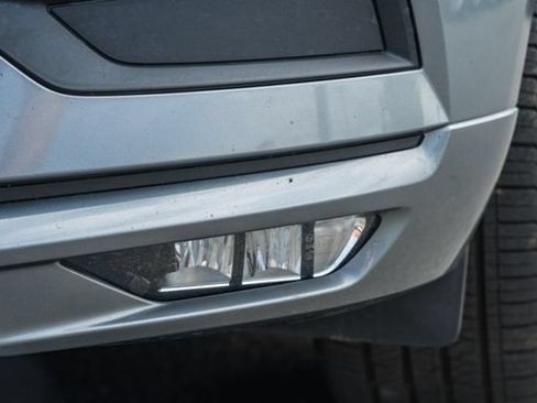 Used 2020 Volvo XC60 T6 Momentum w/ Protection Package Premier AWD/4WD image 16