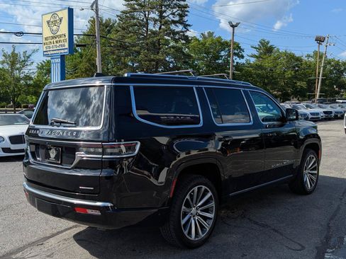 Used 2022 Jeep Grand Wagoneer Series II w/ Convenience Group III AWD/4WD image 7