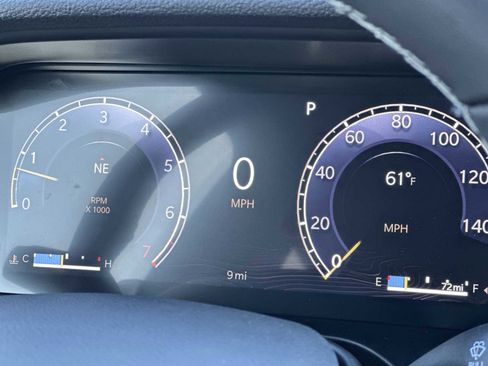 New 2025 Jeep Grand Cherokee L Laredo w/ Luxury Tech Group I image 10