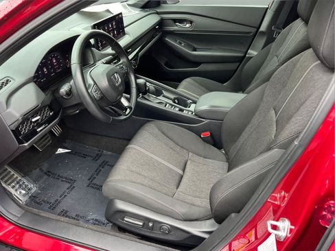 Used 2024 Honda Accord Sport image 25
