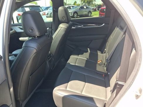 Used 2021 Cadillac XT5 Premium Luxury AWD/4WD image 9