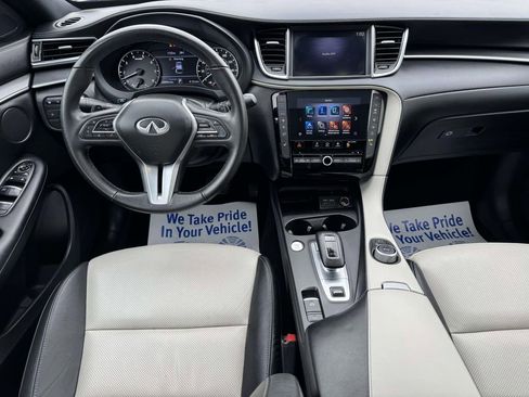 Used 2025 INFINITI QX55 Luxe w/ Cargo Package image 16