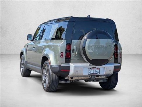 Used 2025 Land Rover Defender 110 S AWD/4WD image 8