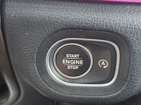 Used 2021 Mercedes-Benz GLE 350 4MATIC image 16
