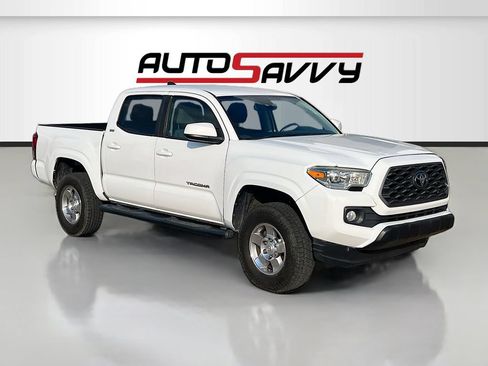 Used 2020 Toyota Tacoma SR5 RWD image 1