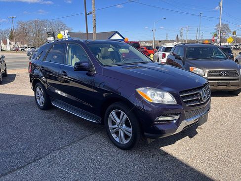 Used 2012 Mercedes-Benz ML 350 4MATIC image 7