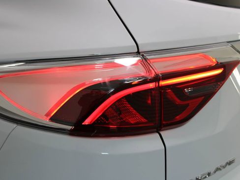 Used 2024 Buick Enclave Essence w/ Technology Package image 55