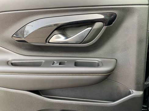 Used 2022 GMC Terrain AT4 w/ Infotainment Package II image 34