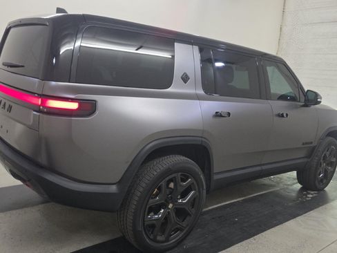 Used 2024 Rivian R1S Adventure Dual AWD/4WD image 4