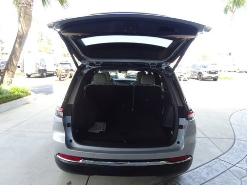 Used 2023 Jeep Grand Cherokee 4WD 4xe image 32