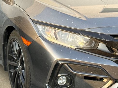Used 2020 Honda Civic Sport image 4