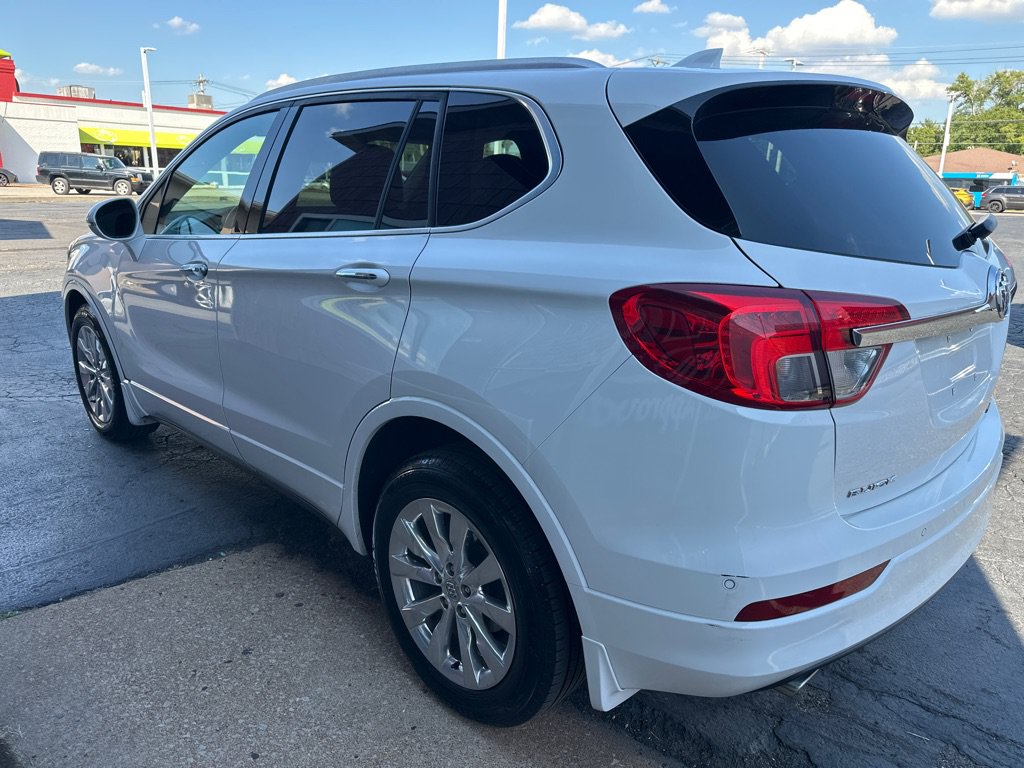 Used 2018 Buick Envision Essence FWD image 3
