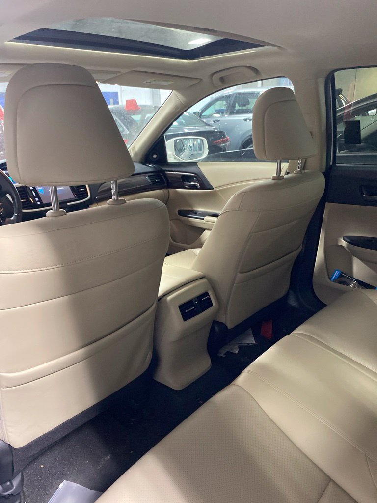 Used 2016 Honda Accord EX-L image 14