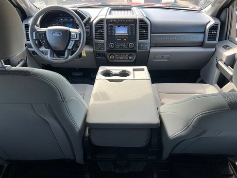 Used 2020 Ford F250 XL w/ STX Appearance Package AWD/4WD image 24