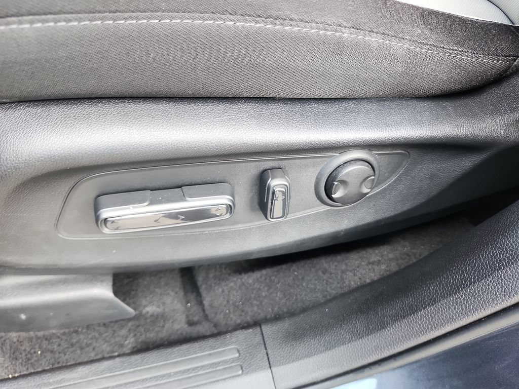 Certified 2024 Honda CR-V EX image 26