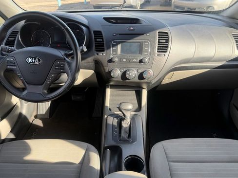 Used 2016 Kia Forte EX FWD image 10