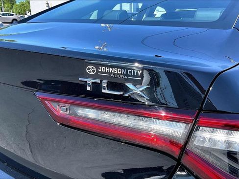 Certified 2025 Acura TLX w/ Technology Package FWD image 8