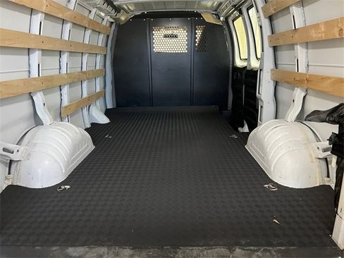 Used 2024 Chevrolet Express 2500 w/ Driver Convenience Package image 14