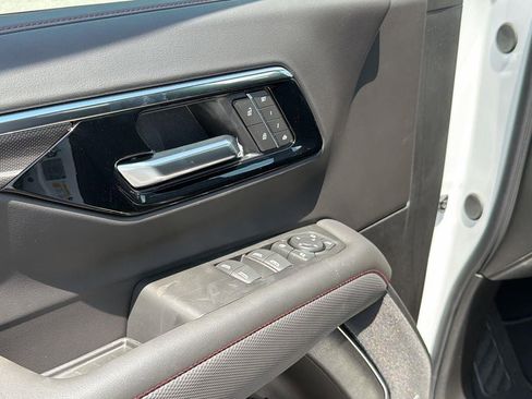 New 2026 Chevrolet Tahoe RST w/ Comfort Package AWD/4WD image 12