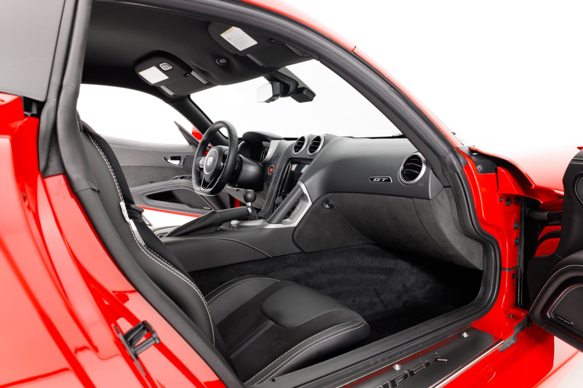 Used 2015 Dodge Viper w/ Quick Order Package 22J GT RWD image 35