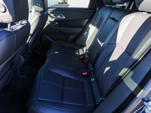 New 2026 Land Rover Range Rover Velar Dynamic SE image 18