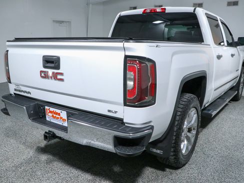 Used 2018 GMC Sierra 1500 SLT w/ SLT Premium Package AWD/4WD image 7