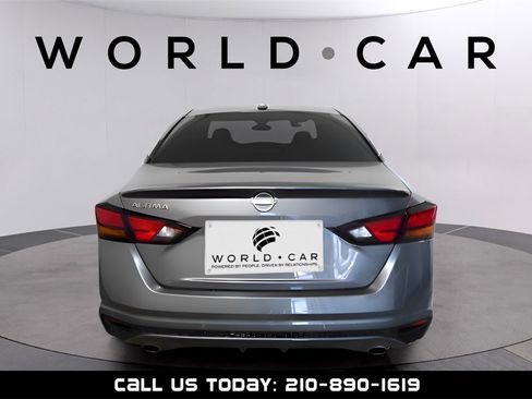 Used 2025 Nissan Altima 2.5 SV w/ SV Special Edition Package image 6