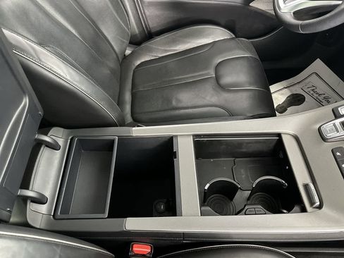 Used 2022 Hyundai Palisade Calligraphy image 34