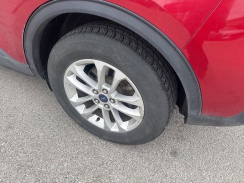 Used 2020 Ford Escape SE image 7