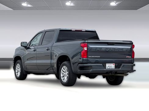 Used 2021 Chevrolet Silverado 1500 RST image 7