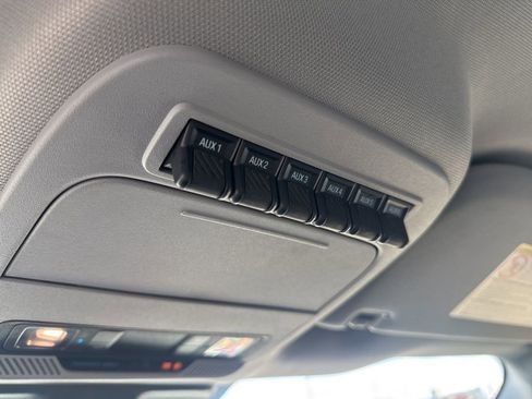 Certified 2023 Ford F250 XL w/ XL Chrome Package image 16