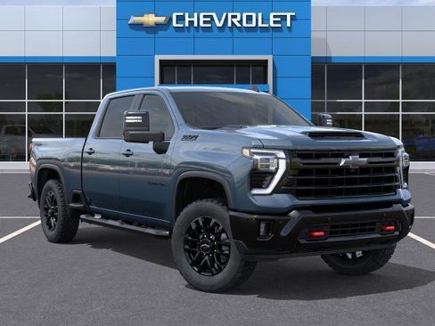 New 2026 Chevrolet Silverado 3500 LT w/ Trail Boss Package image 7
