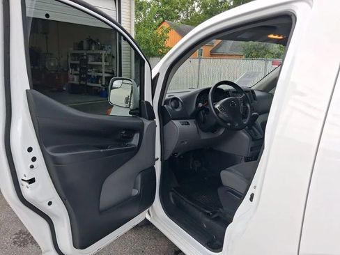 Used 2021 Nissan NV200 SV FWD image 11