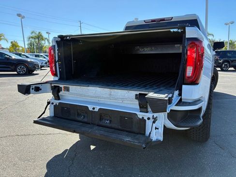 Used 2021 GMC Sierra 1500 AT4 w/ AT4 Value Package AWD/4WD image 15