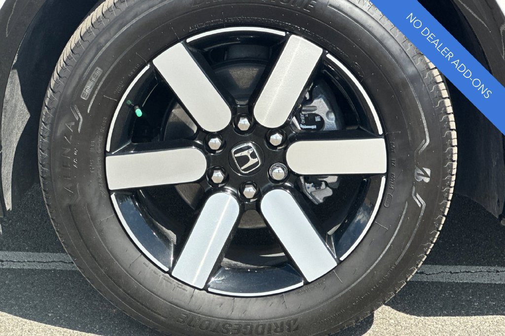 Certified 2025 Honda Prologue Touring image 30