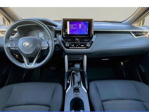 Used 2024 Toyota Corolla Cross AWD Hybrid image 7