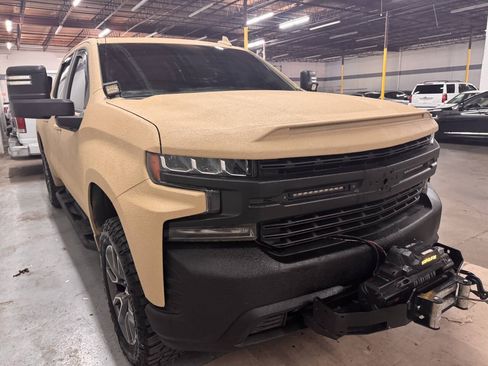 Used 2019 Chevrolet Silverado 1500 LT w/ Texas Edition RWD image 4