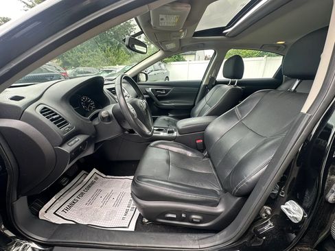 Used 2016 Nissan Altima 2.5 SL w/ 2.5 Technology Package FWD image 14