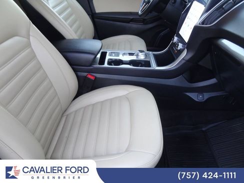 Certified 2023 Ford Edge SEL w/ Convenience Package AWD/4WD image 14