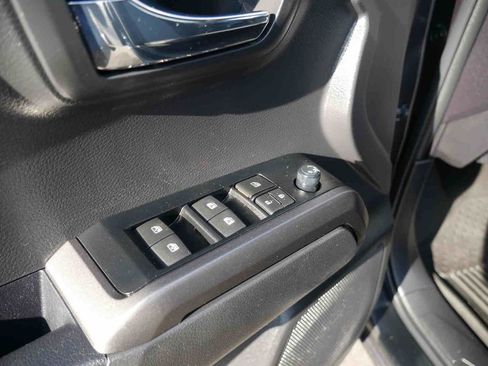 Used 2023 Toyota Tacoma TRD Off-Road image 26